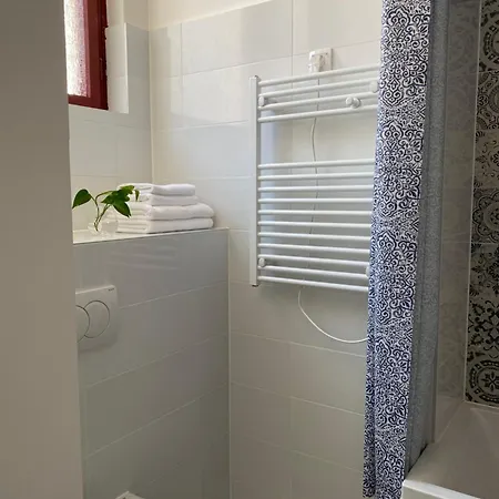 Pearl In Palace District Apartman